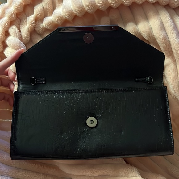 ALDO ENVELOPE CLUTCH PURSE! + FREE GUFT WITH PURCHASE! - Picture 4 of 5